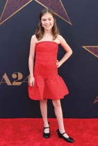 الممثلة تشارلي روان لدى حضورها العرض العالمي الأول لفيلم  MaXXXine  في هوليوود. (ا ف ب)