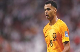 ليفربول يفوز بالسباق المحموم لضمّ خاكبو 