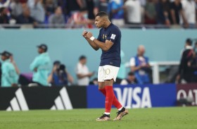 فرنسا أول المتأهلين .. والأرجنتين تعود وليوفاندوفيسكي يسجل لأول مرة في المونديال 