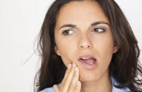 العلماء يحددون عواقب التهاب اللثة