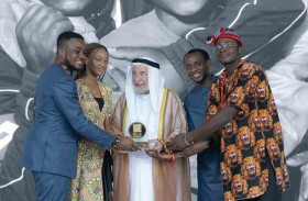 حاكم الشارقة يكرّم مؤسسة لايت إيد إمباكت بجائزة الشارقة لمناصرة اللاجئين