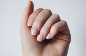 نصائح طبية لعلاج فطريات الأظافر بطرق منزلية بسيطة