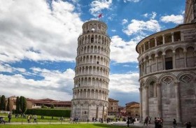 برج بيزا المائل.. مفاجأة تحبس الأنفاس