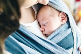 هل يؤثر يوم الولادة على شخصية الطفل؟