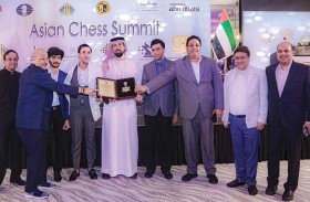 رئيس وزراء حكومة تاميل نادو الهندية يتوج بشخصية العام الآسيوية