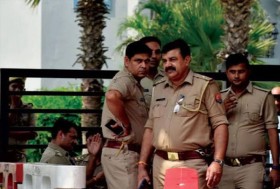 مدرس يقتل طفليه وينتحر