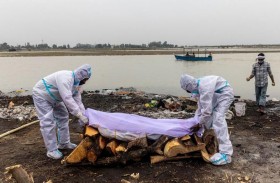 وثيقة حكومية :إلقاء جثث ضحايا كوفيد-19 في الأنهار بالهند