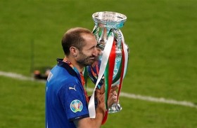 كيليني يعتزل دولياً بعد مواجهة الأرجنتين ودياً