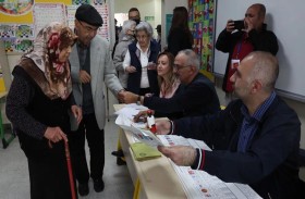  تركيا.. كبار السن يخطفون الأضواء في المشهد الانتخابي