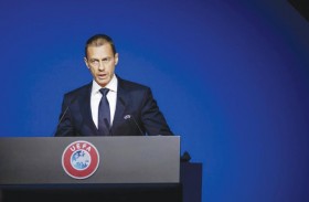 ويفا يجهل موعد المنافسات.. ويخشى فقدان الموسم 