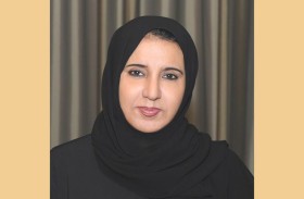 ميثاء الشامسي: المرأة الإماراتية أثبتت جدارتها واستحقاقها