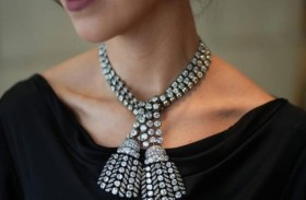 قلادة ماري أنطوانيت بـ2.8 مليون دولار