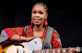 وفاة المغنية الإفريقية زاهارا عن 36 عاما