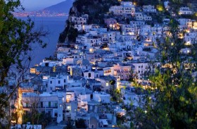 كابري الإيطالية تمنع السياح بسبب مشكلات في إمدادات المياه 