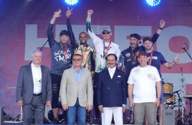 الإمارات تفوز بذهبية  بطولة «أياسا» للقفز بالمظلات 