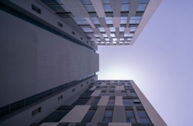 الإمارات دبي الوطني ريت يتحوط على تسهيلات بقيمة 400 مليون درهم مع بنك المشرق