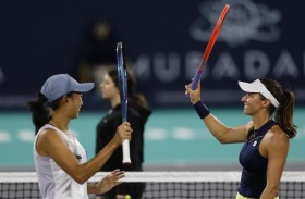 بلقاء يجمع السويسرية بليندا بنشيتش وليودميلا سامسونوفا  .... نهائي بطولة مبادلة أبوظبي المفتوحة للتنس