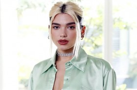 دوا ليبا تعايد أقوى امرأة في حياتها