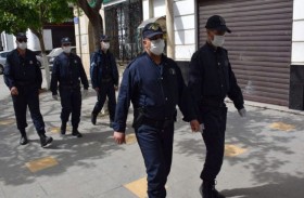 شرطي يقتل 4 أفراد من عائلة واحدة