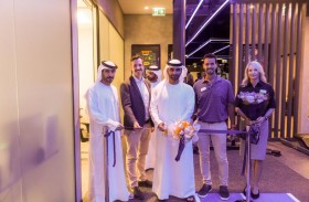 منصور بن محمد بن راشد يفتتح مركز ميديكلينيك بيرفورم للطب الرياضي والتأهيل 