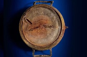 بيع ساعة يد تأثرت بـقنبلة هيروشيما في مزاد