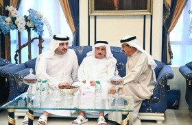 مكتوم بن محمد يقدّم واجب العزاء في وفاة أسامة الشعفار