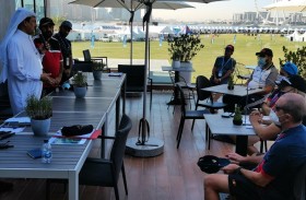 افتتاح «مبسط ومعبر» لبطولة دبي الدولية للمظلات وارتياح بالغ بالموقع 