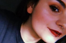 وفاة شابة بسبب خطأ مطعم