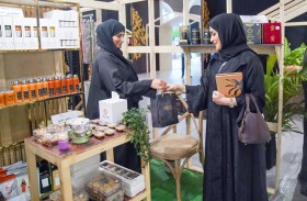 مبادرة «رفوف» في مهرجان ليوا عجمان للرطب والعسل 2024