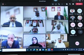 جامعة الشارقة تكرم 40 من الحاصلين على رخصة الإرشاد السياحي 