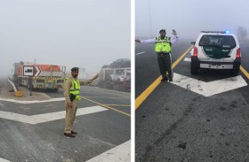 شرطة دبي تدعو إلى توخي الحيطة والحذر أثناء القيادة في الضباب