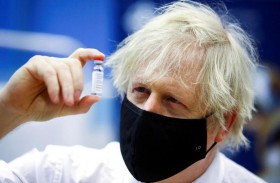 باللقاحات، ينتقم بوريس جونسون من أوروبا...!