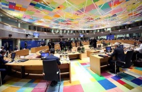 بوتين يعرف بالضّبط ما يريد، أوروبا لا شيء مُطْلَقاً...!