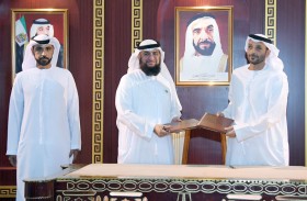 تراث الإمارات ينظم محاضرة عن التراث العمراني في الإمارات