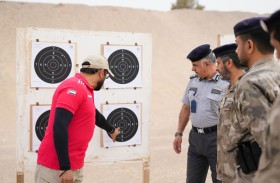 شرطة أبوظبي تفتتح بطولة مبارك بن محمد للرماية بمنافسات قوية