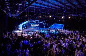 نهيان بن مبارك يتناول التجربة الإماراتية للتعايش واحترام الثقافات في الدولي للاتصال الحكومي 2022