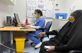 فحوصات مجانية لموظفي ومستفيدي اجتماعية الشارقة بيوم القلب النابض