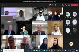 زكي نسيبة يترأس الاجتماع الثالث لمجلس جامعة الإمارات في العام الجامعي 2021-2022