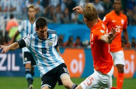 الأرجنتين وهولندا تفرضان موقعة نارية في ربع النهائي 