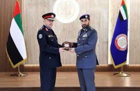 قائد عام شرطة أبوظبي يلتقي مدير الأمن العام الأردني