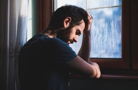 الندم يستنزف 8000 ساعة من حياة الإنسان