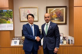 مروان المهيري يلتقي رئيس لجنة الصداقة مع الإمارات في البرلمان الياباني