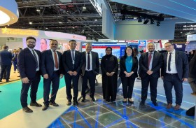 الإمارات للخدمات الصحية وشنايدر إلكتريك ومايكروسوفت تتعاون لتعزيز الاستدامة و الطاقة بقطاع الرعاية الصحية 