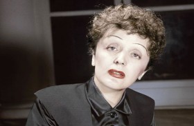 الذكاء الاصطناعي لإنجاز فيلم يتناول سيرة  النجمة الفرنسية الراحلة إديث بياف