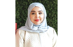 86 طالبة إماراتية في مدرسة 42 أبوظبي للبرمجة