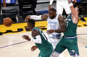 بروكلين يفرض إيقاعه وليكرز يستعيد نغمة الفوز 