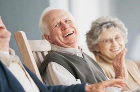 هل كبار السن فريسة سهلة للأخبار الكاذبة؟