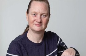 تعالج نفسها من الاكتئاب بالبقاء مستيقظة لـ36 ساعة