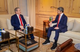 عبدالله بن زايد يلتقي وزير الخزانة الأميركي