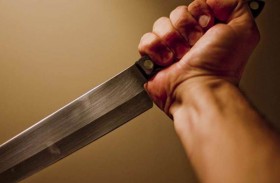 تقتل شقيقها طعنا 